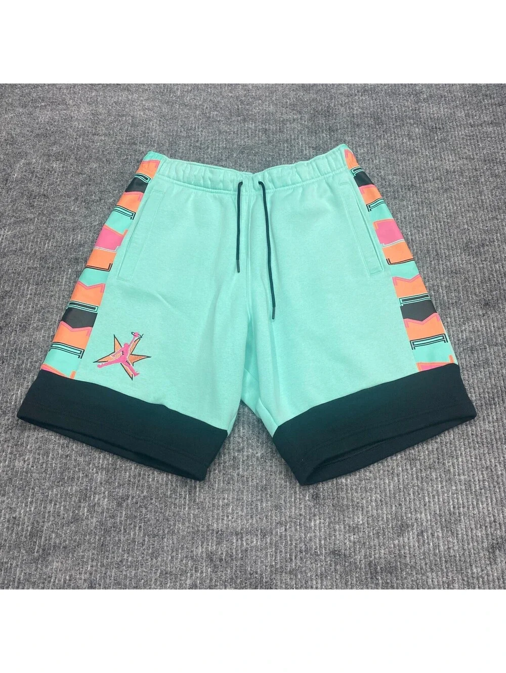 Nike Jordan AJ11 Mens Sz Medium Fleece Shorts Green Teal Tropical Twist Pockets